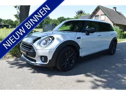 Wit, metallic lak Gebruikt 2019 Mini Cooper Clubman Stationwagen | € 19.980 (Eerlijke prijs)