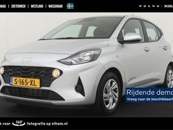 Grijs Gebruikt 2022 Hyundai i10 Comfort Hatchback | € 12.899 (Eerlijke prijs)