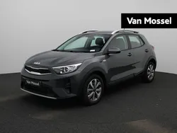 Grijs Gebruikt 2023 Kia Stonic Play SUV | € 18.750 (Goede deal)