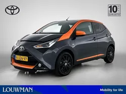 Grijs Gebruikt 2021 Toyota Aygo Hatchback | € 11.450 (Iets duurder)
