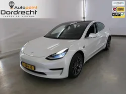 Wit Gebruikt 2020 Tesla Model 3 Standard Range Sedan | € 18.495 (Goede deal)