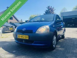 Blauw Gebruikt 2001 Toyota Yaris Hatchback | € 1.750 (Eerlijke prijs)