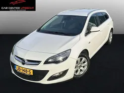 Wit Gebruikt 2016 Opel Astra Business Stationwagen | € 6.750