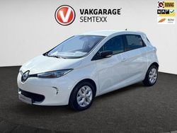 Wit Gebruikt 2013 Renault Zoe Zen Hatchback | € 4.350 (Eerlijke prijs)