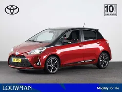 Rood Gebruikt 2017 Toyota Yaris Hybrid Hatchback | € 14.745 (Eerlijke prijs)