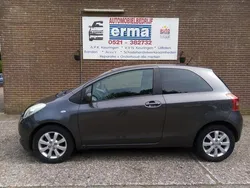 Grijs Gebruikt 2008 Toyota Yaris Sol Hatchback | € 4.750 (Goede deal)