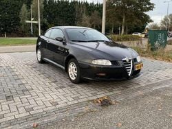Zwart Gebruikt 2006 Alfa Romeo GT Distinctive Coupé | € 1.300 (Goede deal)