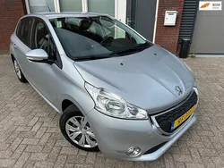 Grijs Gebruikt 2014 Peugeot 208 Hatchback | € 4.999 (Goede deal)