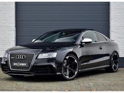 Zwart Gebruikt 2010 Audi RS5 Coupé | € 23.950