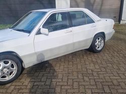 Blauw Gebruikt 1990 Mercedes 190 Sedan | € 1.600