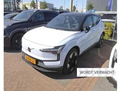 Gebruikt 2023 Volvo EX30 Performance SUV | € 35.899 (Eerlijke prijs)