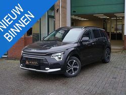 Zwart Gebruikt 2022 Kia Niro SUV | € 27.250 (Eerlijke prijs)