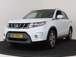 Wit Gebruikt 2018 Suzuki Vitara SUV | € 17.495 (Eerlijke prijs)