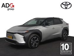 Grijs Gebruikt 2025 Toyota bZ4X SUV | € 41.950 (Eerlijke prijs)
