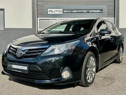 Zwart Gebruikt 2012 Toyota Avensis Business Edition Stationwagen | € 12.895 (Eerlijke prijs)
