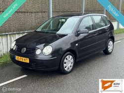 Zwart Gebruikt 2005 VW Polo Hatchback | € 2.750 (Eerlijke prijs)