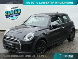 Zwart Gebruikt 2021 Mini Cooper Business Hatchback | € 18.140 (Eerlijke prijs)