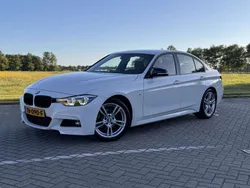 Wit Gebruikt 2018 BMW 318 Sedan | € 18.950 (Eerlijke prijs)