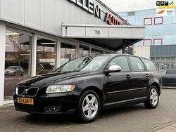 Zwart Gebruikt 2010 Volvo V50 Stationwagen | € 3.950 (Eerlijke prijs)
