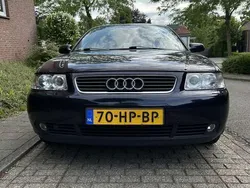 Blauw Gebruikt 2001 Audi A3 Ambiente Hatchback | € 1.500 (Goede deal)