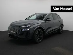Grijs Gebruikt 2024 Audi Q6 e-tron Performance SUV | € 73.900 (Eerlijke prijs)