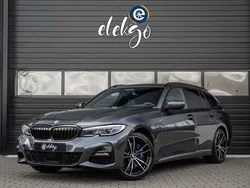 Grijs Gebruikt 2021 BMW 330 Executive Stationwagen | € 32.950 (Iets duurder)
