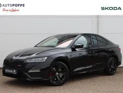 Zwart Gebruikt 2022 Skoda Octavia RS Hatchback | € 29.950 (Goede deal)