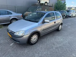Grijs Gebruikt 2003 Opel Corsa Njoy Hatchback | € 750 (Goede deal)