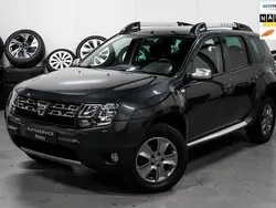 Grijs Gebruikt 2014 Dacia Duster Lauréate SUV | € 8.450 (Eerlijke prijs)