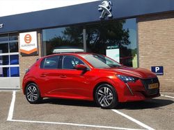 Rood Gebruikt 2020 Peugeot 208 Allure Hatchback | € 16.785 (Duur)