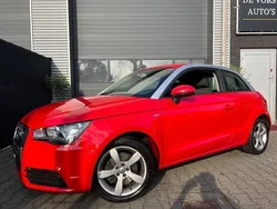 Rood Gebruikt 2012 Audi A1 S-Line Hatchback | € 7.950 (Super prijs)
