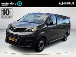 Grijs Gebruikt 2024 Toyota Proace Live Van | € 33.900 (Eerlijke prijs)