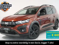 Bruin Gebruikt 2023 Dacia Jogger Extreme MPV | € 20.595 (Eerlijke prijs)