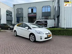 Wit Gebruikt 2010 Toyota Prius Hatchback | € 8.995 (Eerlijke prijs)