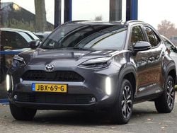 Grijs Nieuw 2025 Toyota Yaris Hybrid Comfort SUV | € 33.450 (Eerlijke prijs)