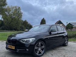 Zwart Gebruikt 2012 BMW 116 Hatchback | € 9.699 (Eerlijke prijs)