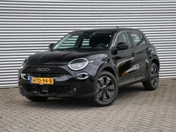 Zwart Nieuw 2025 Fiat 600 Urban SUV | € 28.495 (Super prijs)