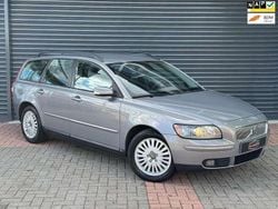 Grijs Gebruikt 2004 Volvo V50 Momentum Stationwagen | € 2.250 (Goede deal)