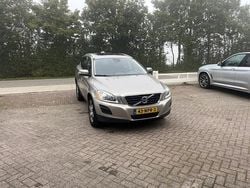 Grijs Gebruikt 2010 Volvo XC60 Summum SUV | € 12.444 (Eerlijke prijs)