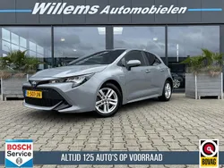 Grijs Gebruikt 2020 Toyota Corolla Active Hatchback | € 17.450 (Eerlijke prijs)