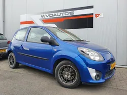 Hatchback Gebruikt 2010 Renault Twingo Authentique Hatchback | € 3.950 (Eerlijke prijs)