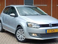 Grijs, metallic lak Gebruikt 2012 VW Polo Comfortline Hatchback | € 6.450 (Eerlijke prijs)