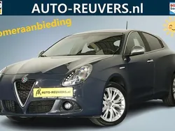 Grijs Gebruikt 2016 Alfa Romeo Giulietta Super Hatchback | € 14.900 (Iets duurder)