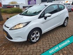 Wit Gebruikt 2009 Ford Fiesta Trend Hatchback | € 2.900 (Goede deal)