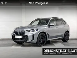 Skyscrapergrau (licht grijs) Gebruikt 2025 BMW X5 M Sport SUV | € 123.524