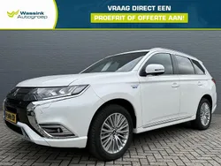 Wit Gebruikt 2020 Mitsubishi Outlander Intense+ SUV | € 27.440 (Eerlijke prijs)