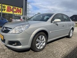 Grijs Gebruikt 2005 Opel Vectra Cosmo Sedan | € 1.999 (Eerlijke prijs)