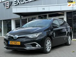 Zwart, metallic lak Gebruikt 2015 Toyota Auris Touring Sports Stationwagen | € 9.950 (Goede deal)