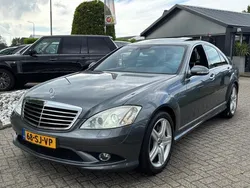 Grijs, metallic lak Gebruikt 2006 Mercedes S350 AMG Sedan | € 16.950 (Iets duurder)