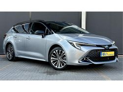 Grijs Gebruikt 2024 Toyota Corolla Hybrid Stationwagen | € 35.950 (Duur)